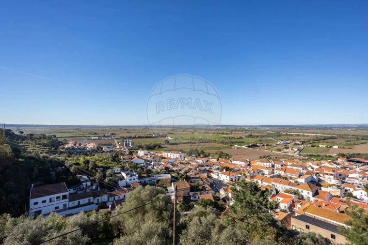 Moradia T1 para Venda em Vale de Cavalos Foto 2