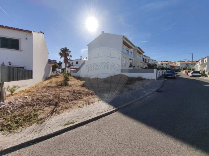 Terreno para Venda em Aveiras de Baixo Foto 2