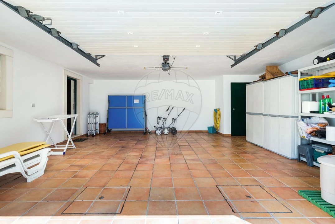 Moradia T4 para Venda em Santa Maria e São Miguel, São Martinho, São Pedro Penaferrim Foto 22