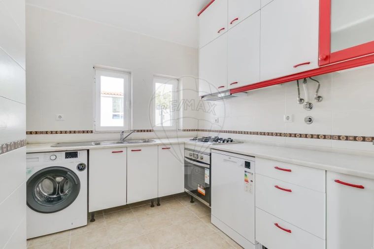 Apartamento T2 para Venda em Cascais e Estoril Foto 22