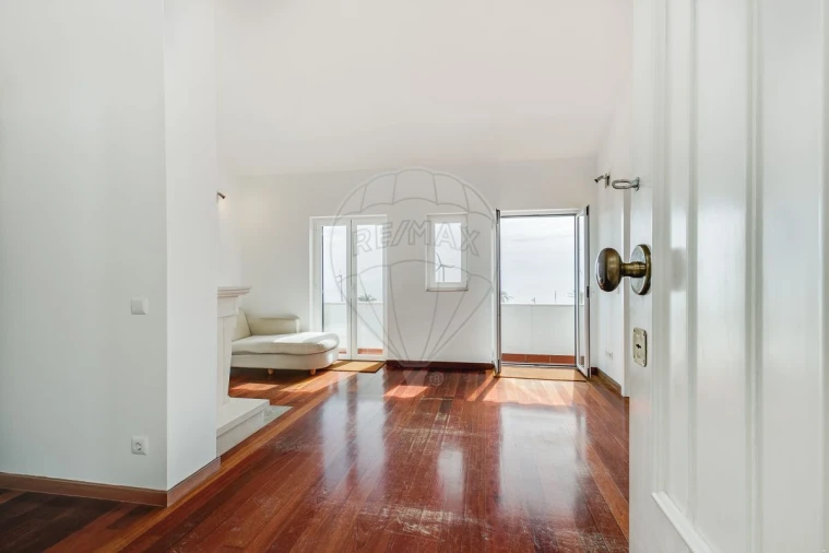 Apartamento T2 para Venda em Cascais e Estoril Foto 4