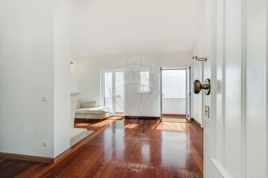 Apartamento T2 para Venda em Cascais e Estoril Foto 4