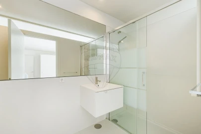 Apartamento T1 para Venda em Ramalde