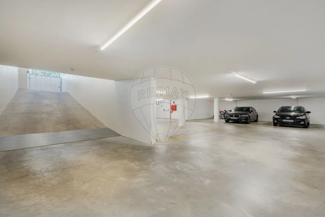 Apartamento T1 para Venda em Ramalde Foto 16