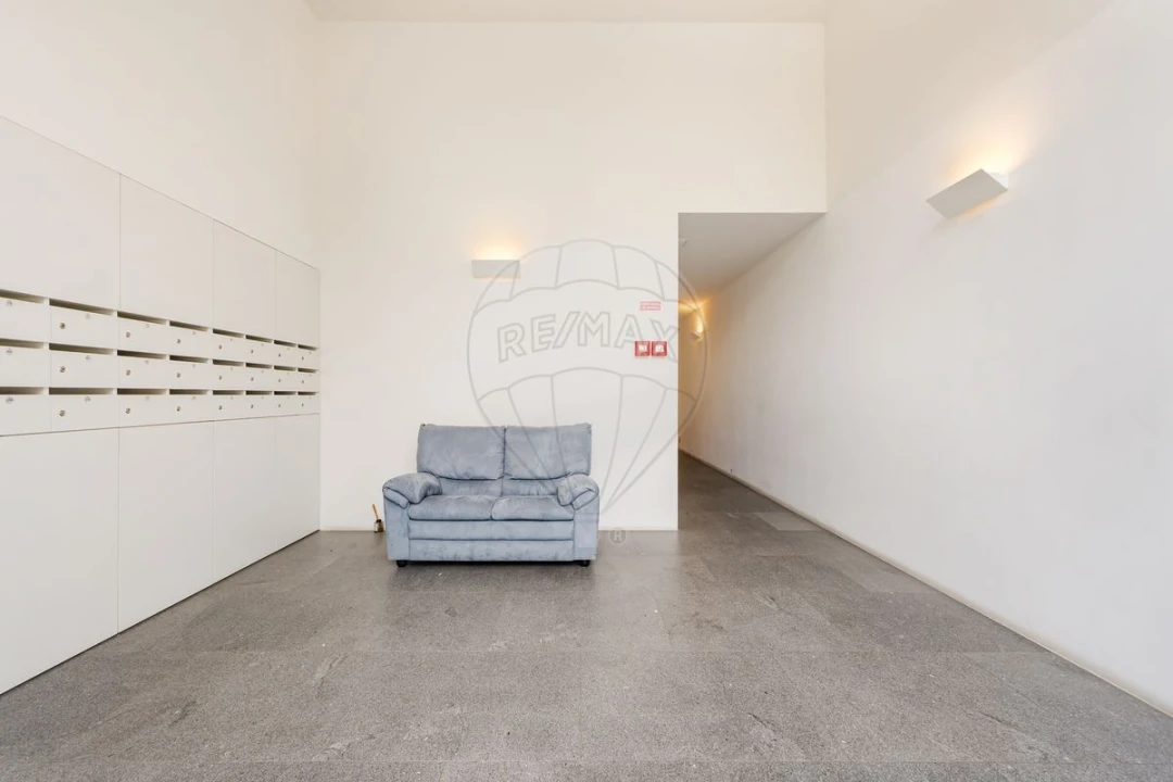 Apartamento T1 para Venda em Ramalde Foto 15