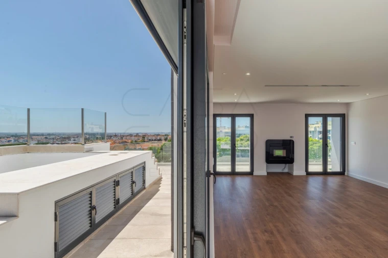 Apartamento T5 para Venda em Montijo e Afonsoeiro Foto 7