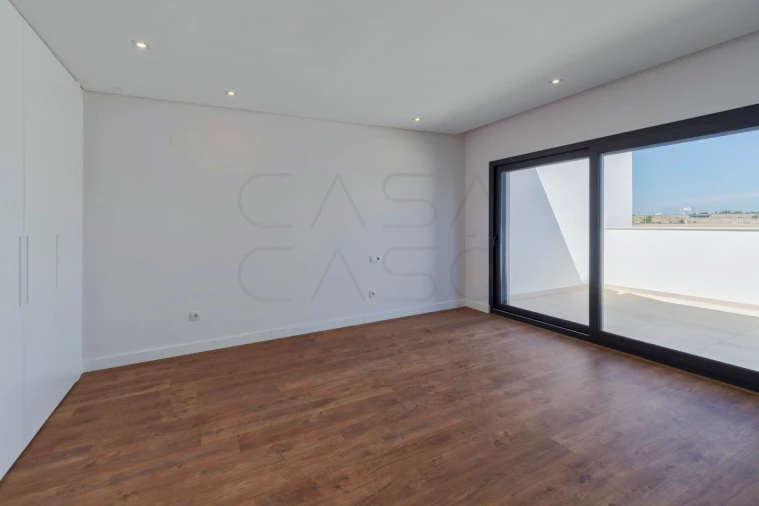 Apartamento T5 para Venda em Montijo e Afonsoeiro Foto 33