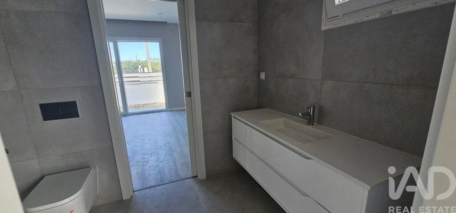 Moradia T4 para Venda em Azeitão (São Lourenço e São Simão) Foto 24