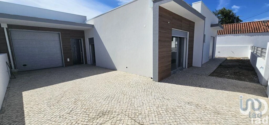 Moradia T4 para Venda em Azeitão (São Lourenço e São Simão) Foto 5