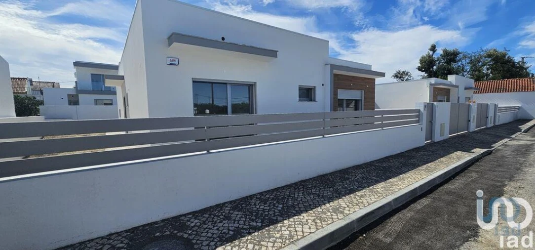 Moradia T4 para Venda em Azeitão (São Lourenço e São Simão) Foto 4