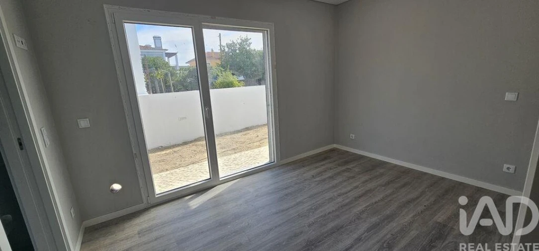 Moradia T4 para Venda em Azeitão (São Lourenço e São Simão) Foto 21