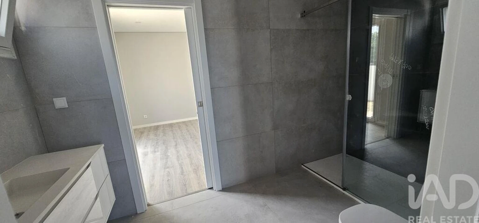 Moradia T4 para Venda em Azeitão (São Lourenço e São Simão) Foto 33