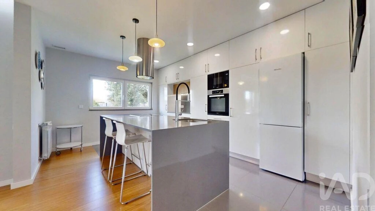 Moradia T4 para Venda em Vilaça e Fradelos Foto 11