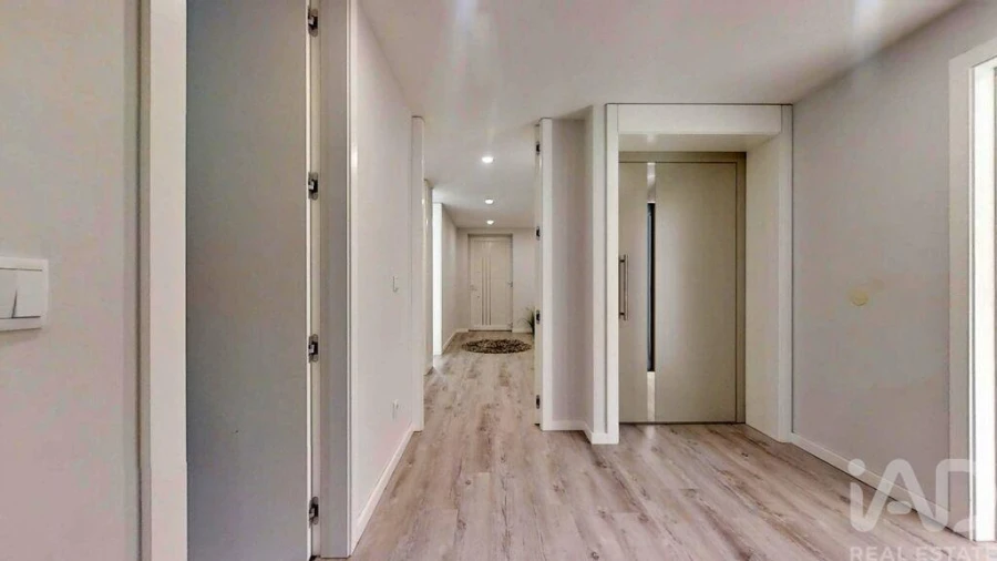 Moradia T4 para Venda em Vilaça e Fradelos Foto 23