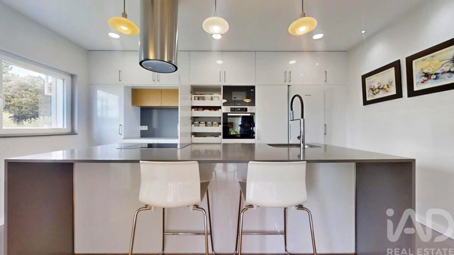 Moradia T4 para Venda em Vilaça e Fradelos Foto 9