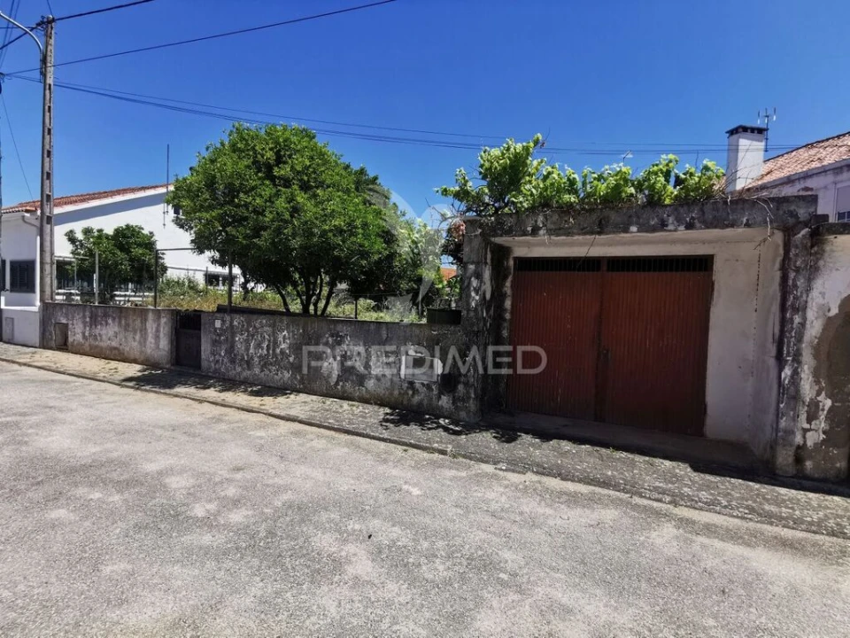 Terreno para Venda em Vila Nova da Barquinha Foto 3