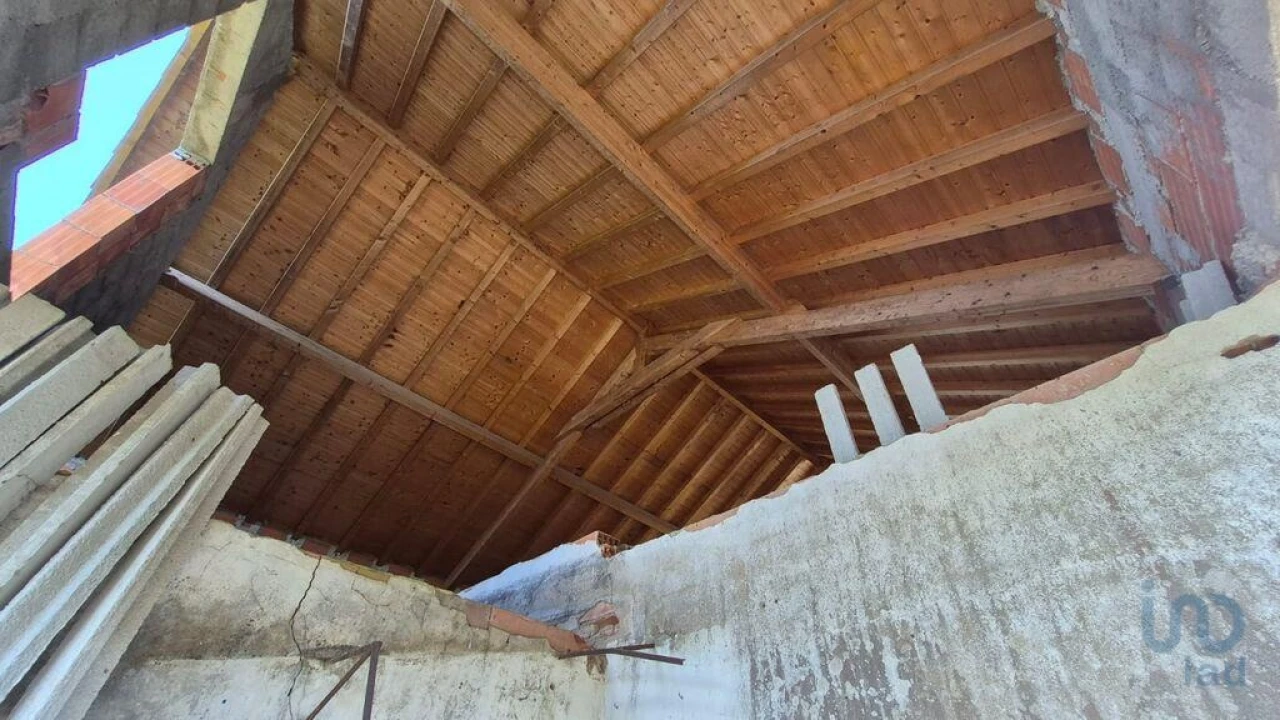 Moradia T3 para Venda em Porto de Mós - São João Baptista e São Pedro Foto 10