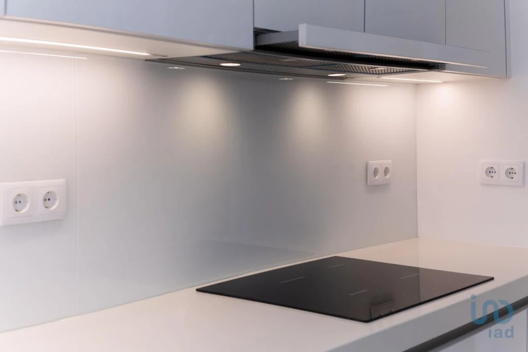 Apartamento T2 para Venda em Tavarede Foto 5