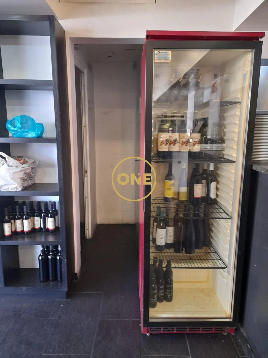 Loja para Trespasse em São Domingos de Rana Foto 3