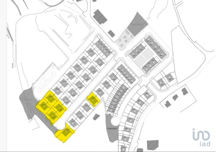 Terreno para Venda em Fonte Arcada e Oliveira Foto 3