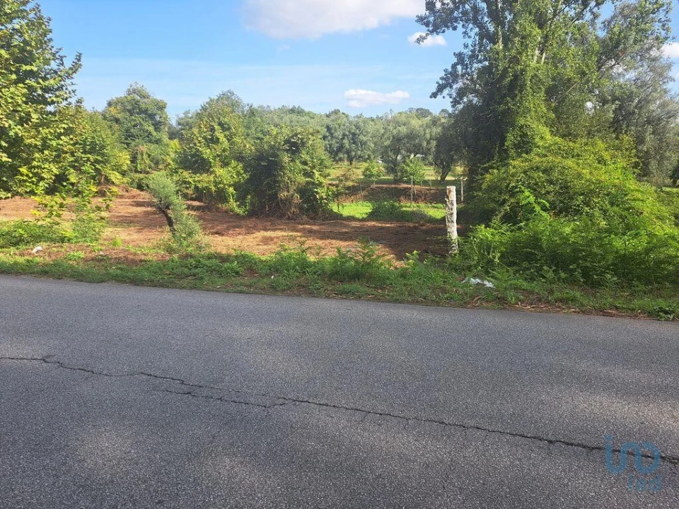Terreno para Venda em Dossãos Foto 4