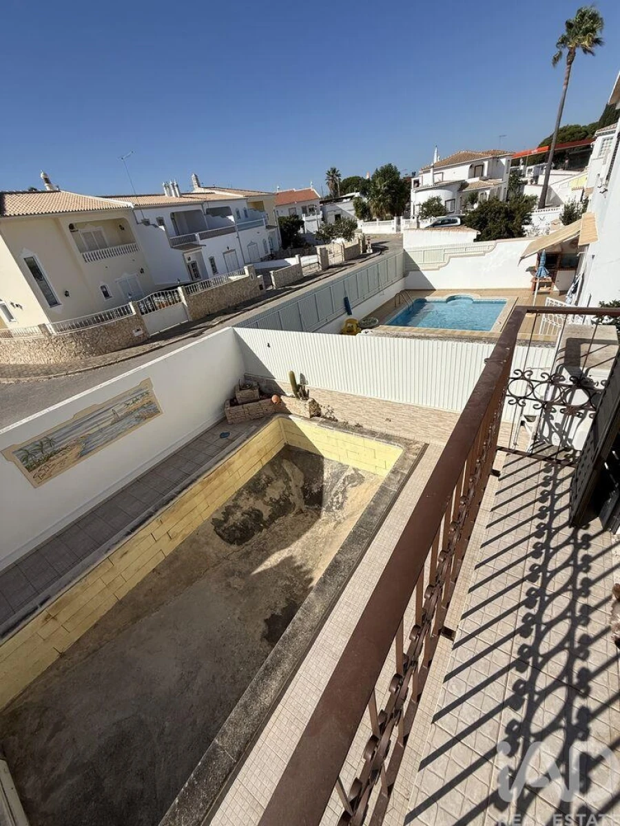 Moradia T3 para Venda em Alcantarilha e Pêra Foto 23