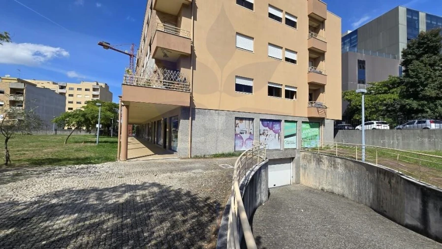 Negócio para Trespasse em Nogueira, Fraião e Lamaçães Foto 2