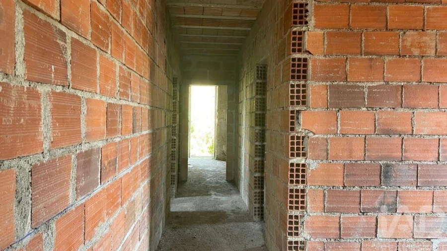 Moradia T4 para Venda em Escariz (São Mamede) e Escariz (São Martinho) Foto 8