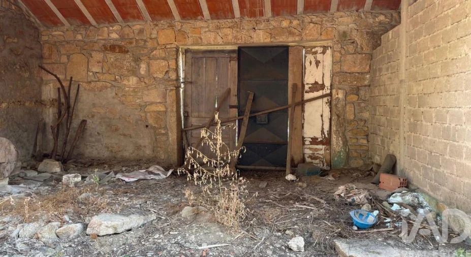 Moradia T4 para Venda em Escariz (São Mamede) e Escariz (São Martinho) Foto 9