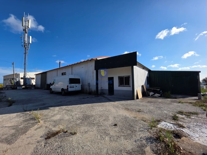 Armazém para Venda em Gaeiras Foto 3