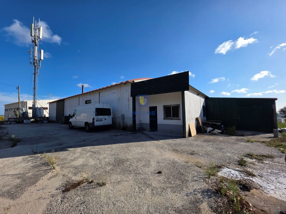 Armazém para Venda em Gaeiras Foto 3