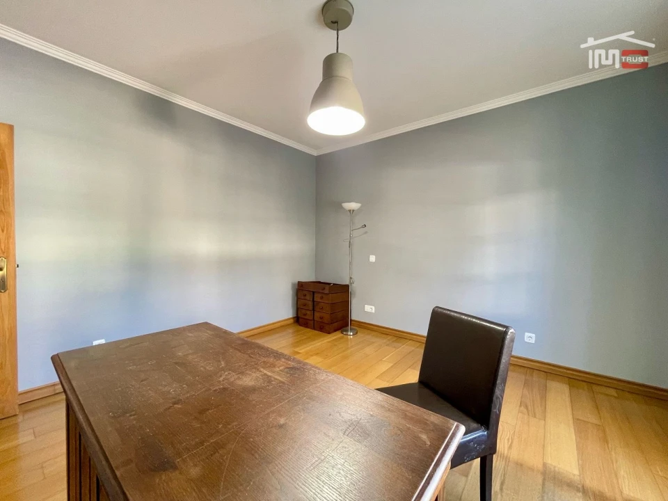 Apartamento T5 para Arrendamento em União das Freguesias de Setúbal Foto 8