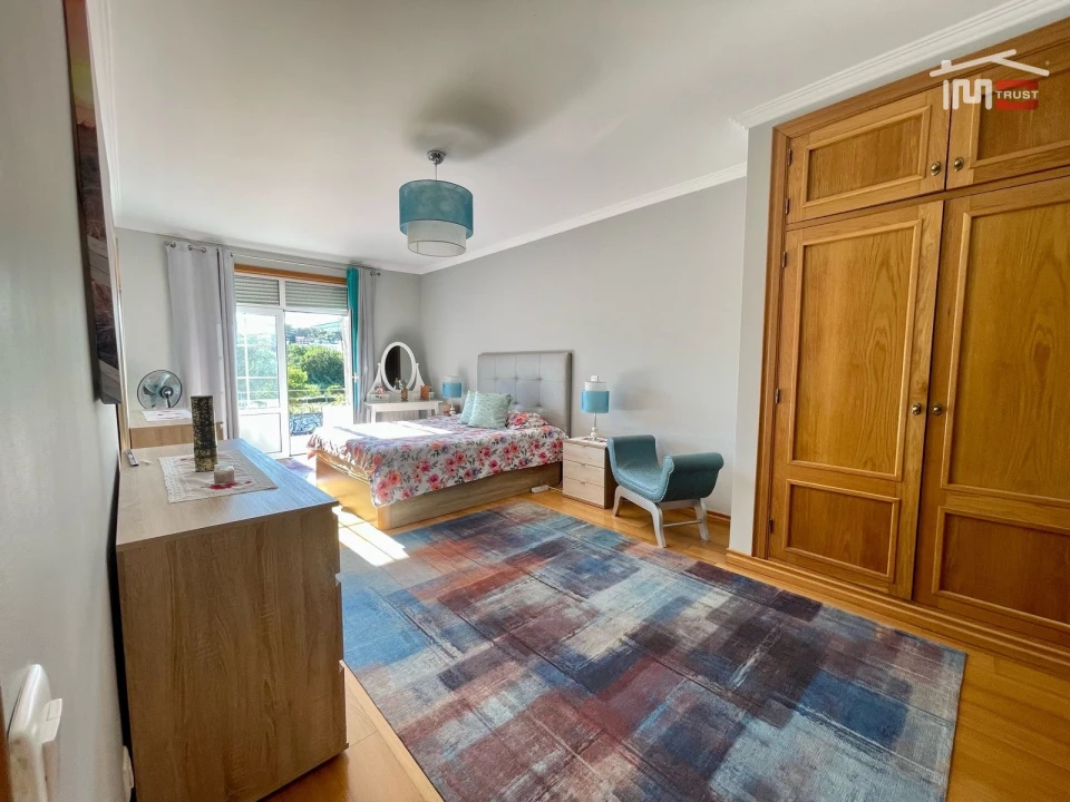 Apartamento T5 para Arrendamento em União das Freguesias de Setúbal Foto 17