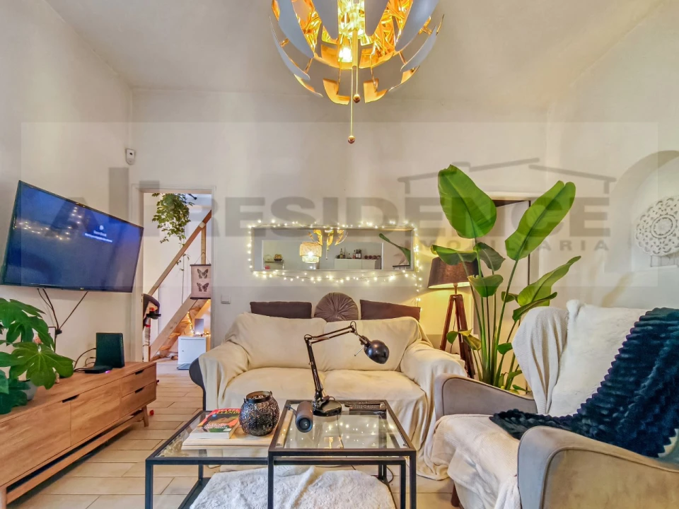 Moradia T3 para Venda em Armação de Pera Foto 8