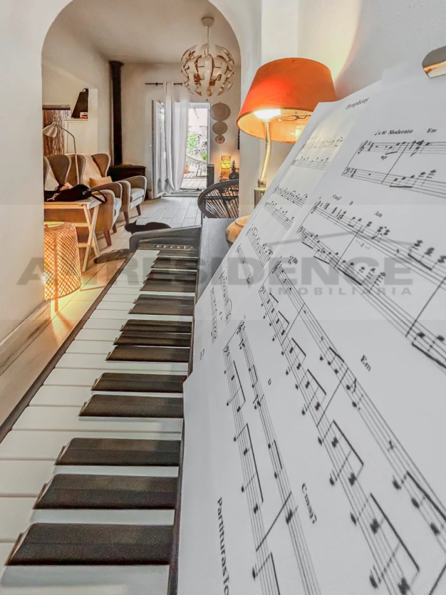 Moradia T3 para Venda em Armação de Pera Foto 5