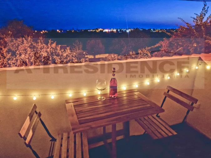 Moradia T3 para Venda em Armação de Pera Foto 17