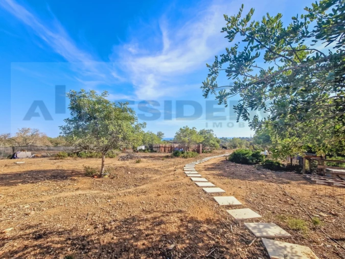 Moradia T3 para Venda em Armação de Pera Foto 20