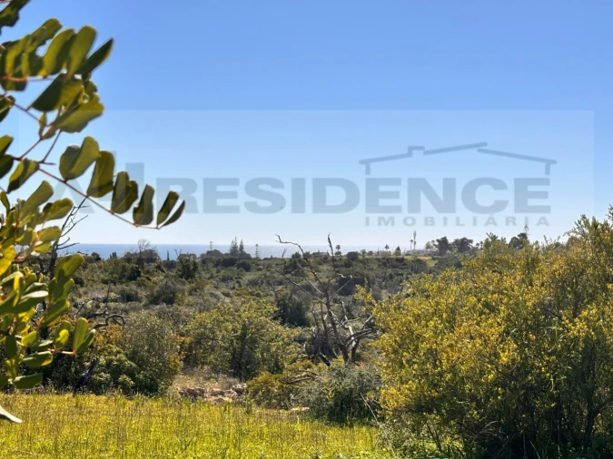 Moradia T3 para Venda em Armação de Pera Foto 42
