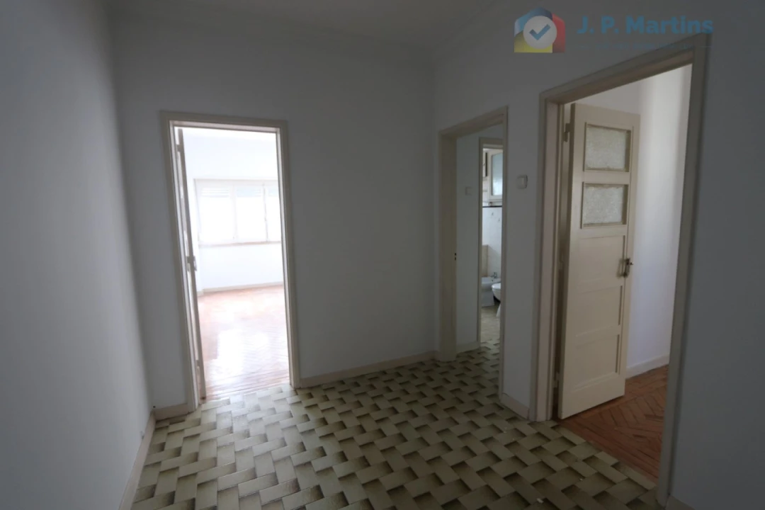 Apartamento T3 para Venda em Barreiro e Lavradio Foto 3