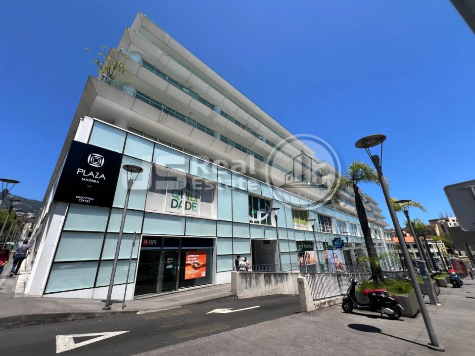 Apartamento T3 para Venda em Funchal (Se) Foto 1