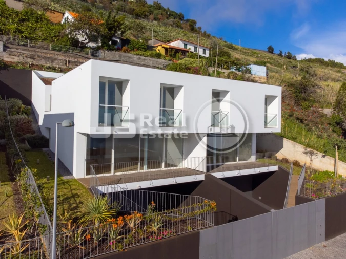 Moradia T3 para Venda em São Martinho Foto 3