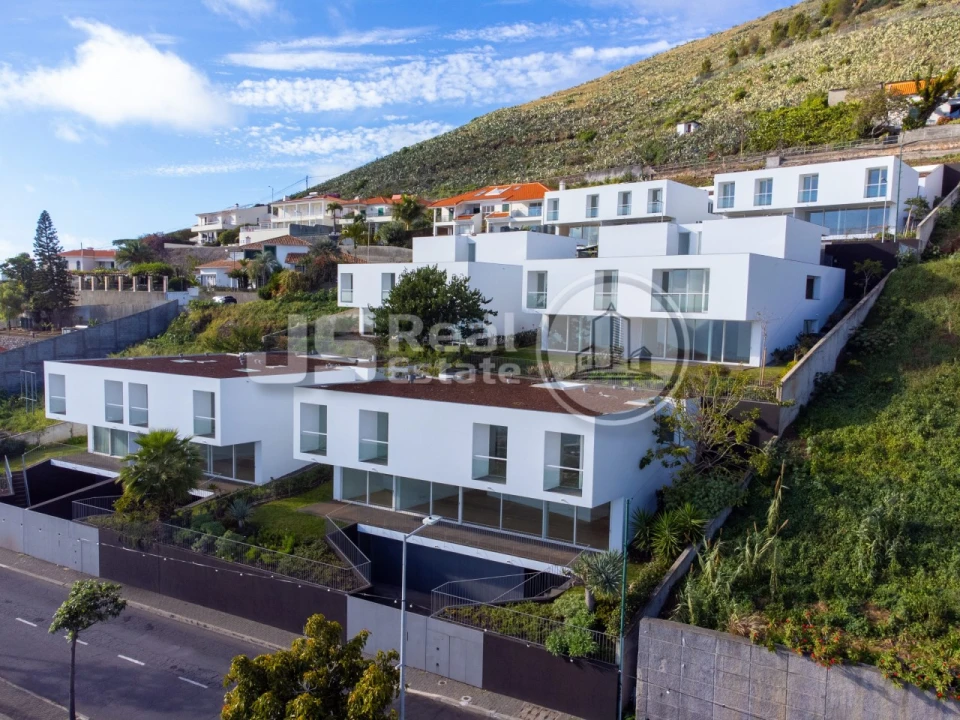 Moradia T3 para Venda em São Martinho Foto 5