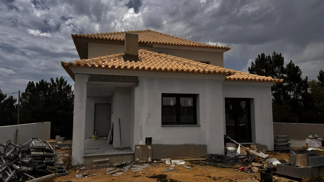Moradia T4 para Venda em Fernao Ferro Foto 5