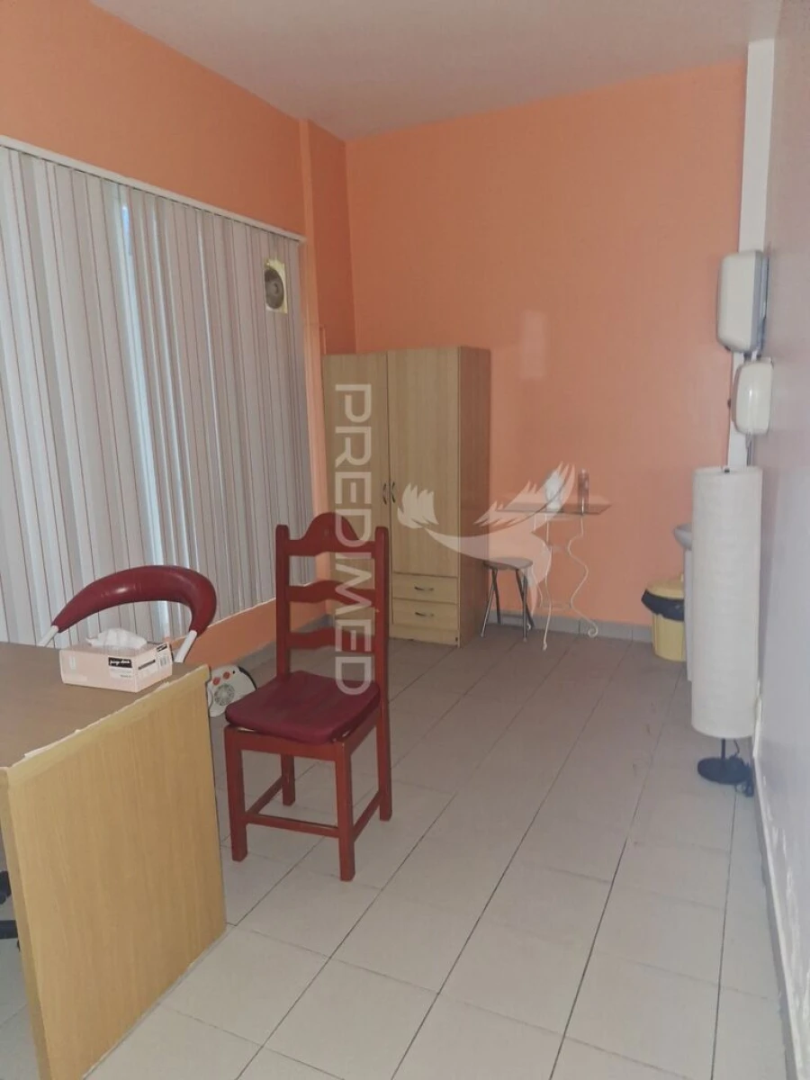 Loja para Venda em Ribeira de Nisa e Carreiras Foto 2