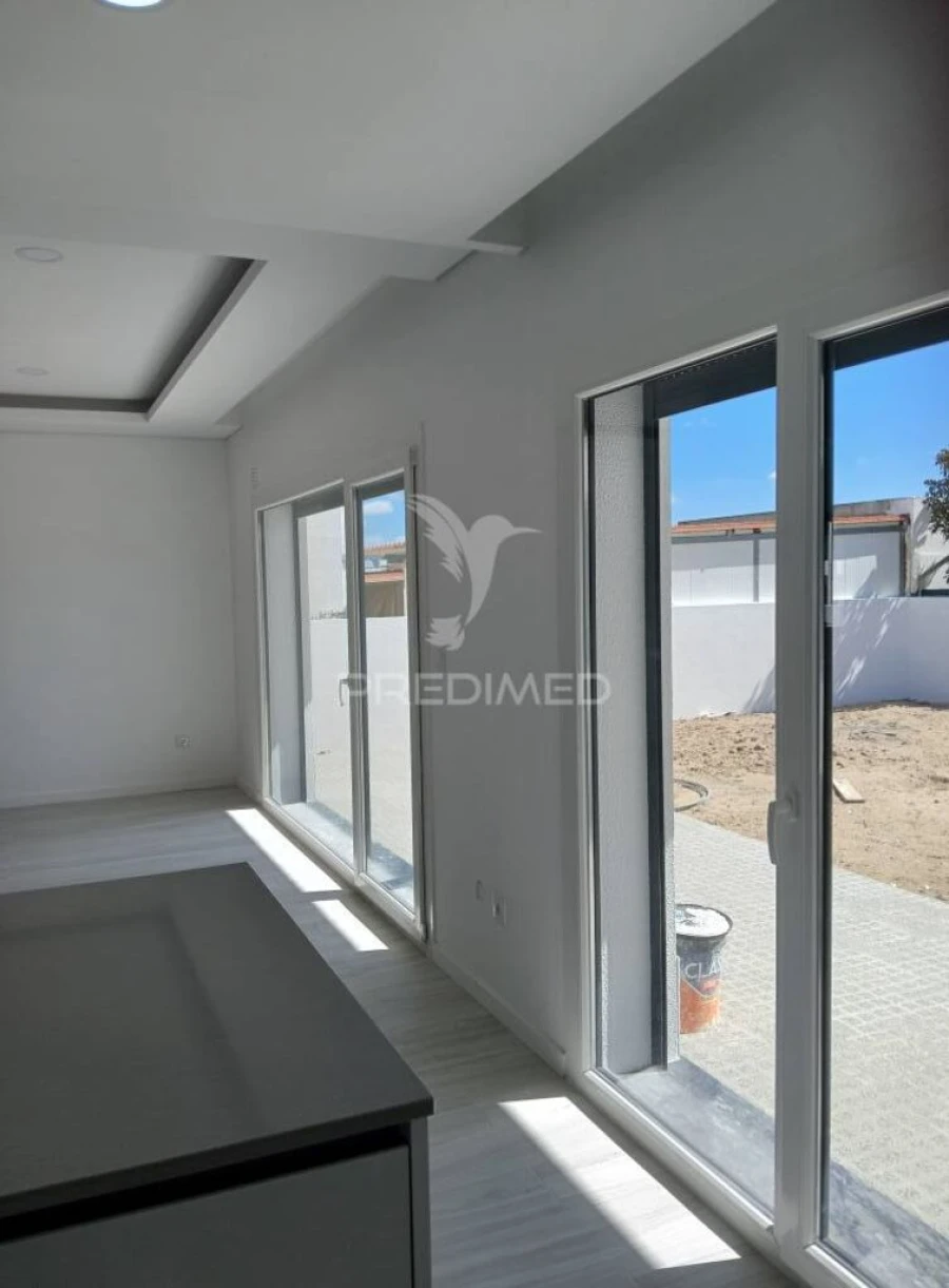Moradia T4 para Venda em Quinta do Conde Foto 11