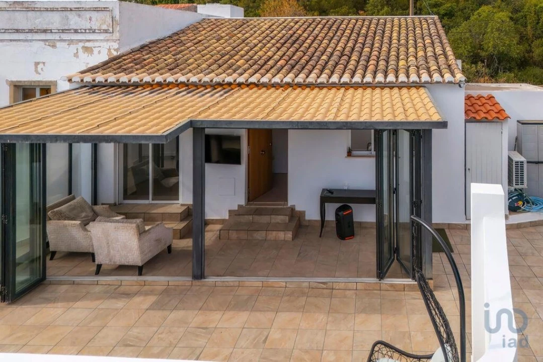 Moradia T2 para Venda em Santa Barbara de Nexe Foto 4