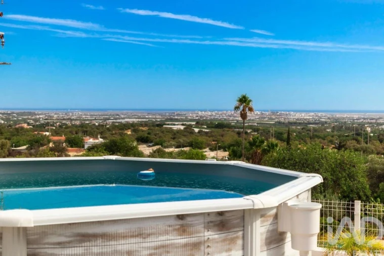 Moradia T2 para Venda em Santa Barbara de Nexe Foto 24