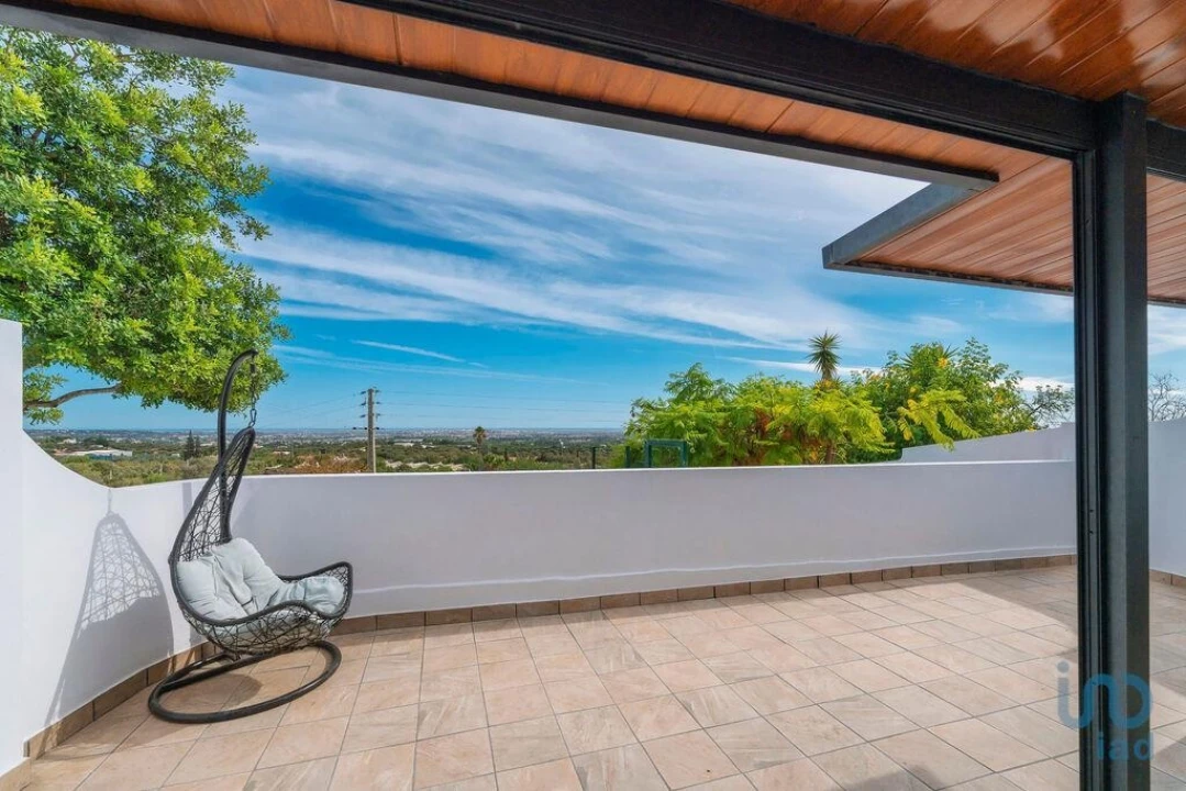 Moradia T2 para Venda em Santa Barbara de Nexe Foto 7