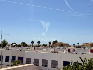 Moradia T3 para Venda em Quelfes