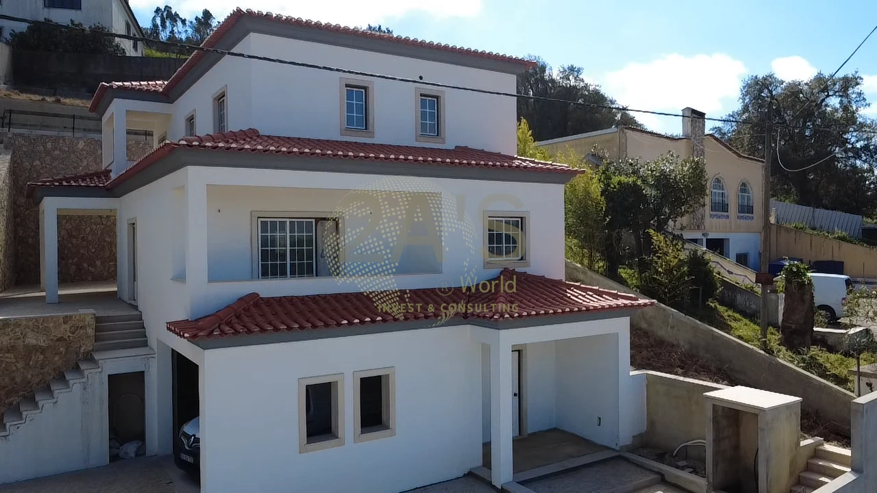 Moradia T3 para Venda em Venda do Pinheiro e Santo Estêvão das Galés Foto 40